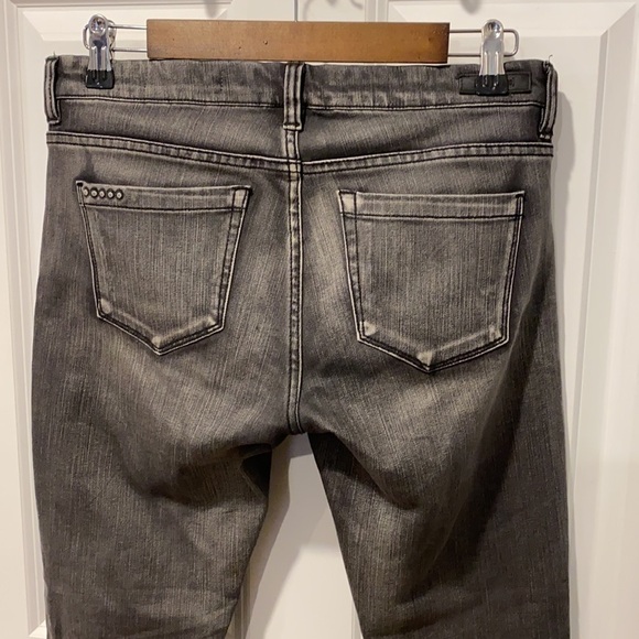 Blank NYC Skinny Classique New! - Picture 10 of 15